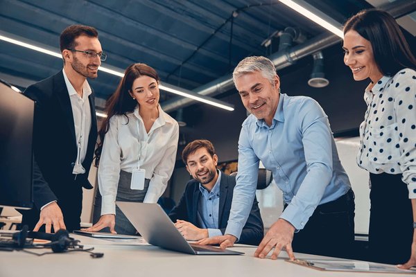 Quelle est l'importance de la technologie LiDAR dans le développement de voitures autonomes ?